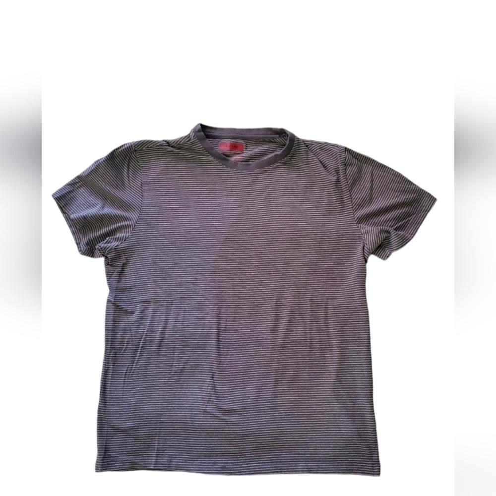 ***5/25*** Men's Alfani TShirt